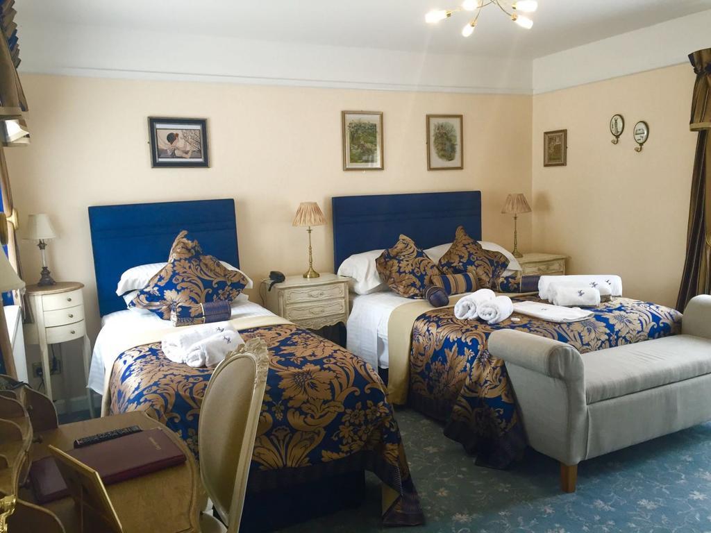 Abbington Hotel Stevenage Bagian luar foto